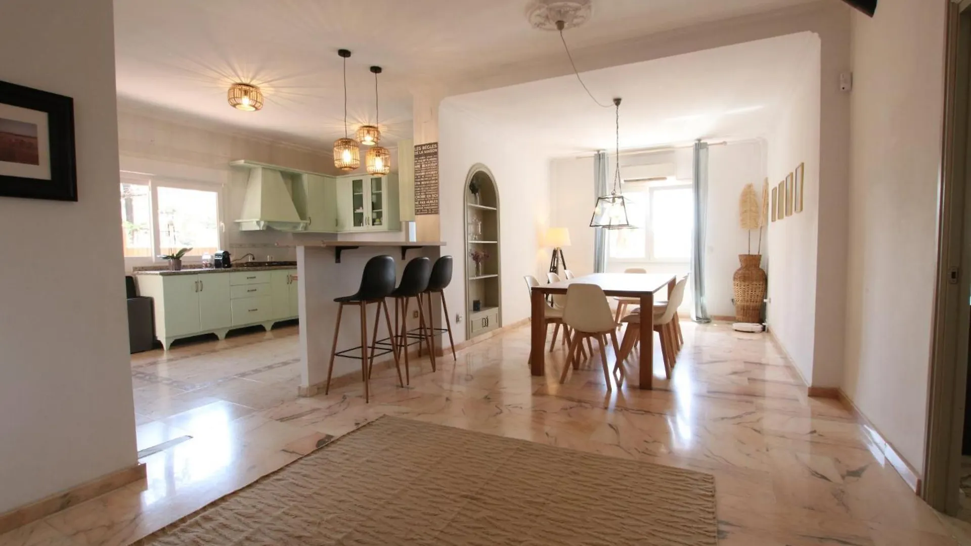 Tess Villa Olmos Malaga Spain