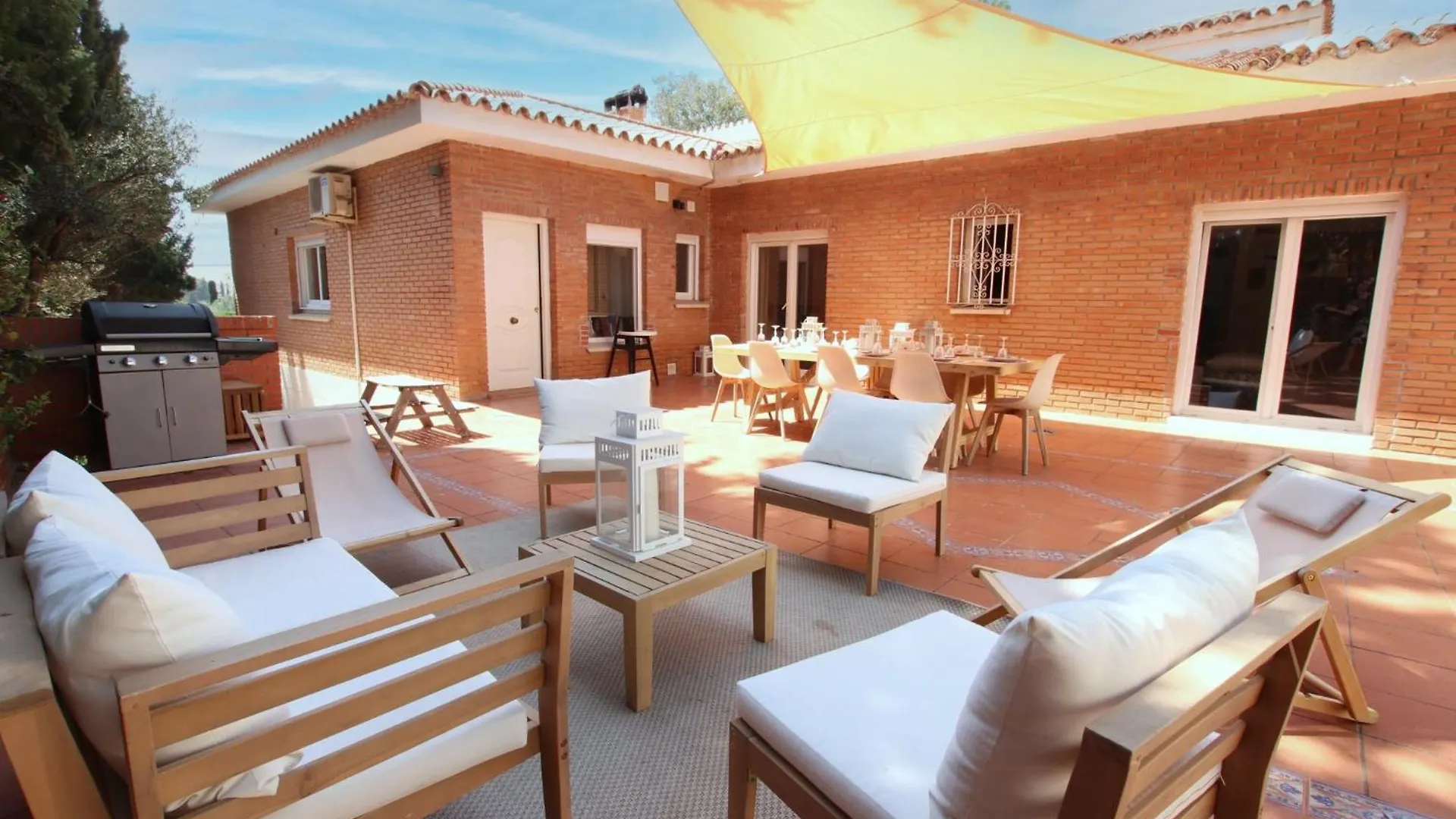 Tess Villa Olmos Malaga